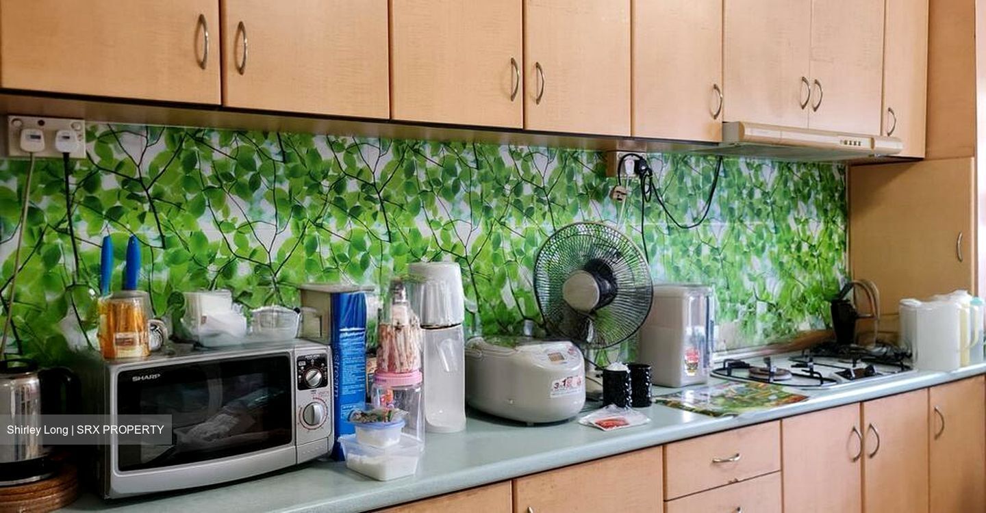 Blk 229 Jurong East Street 21 (Jurong East), HDB 3 Rooms #579624391